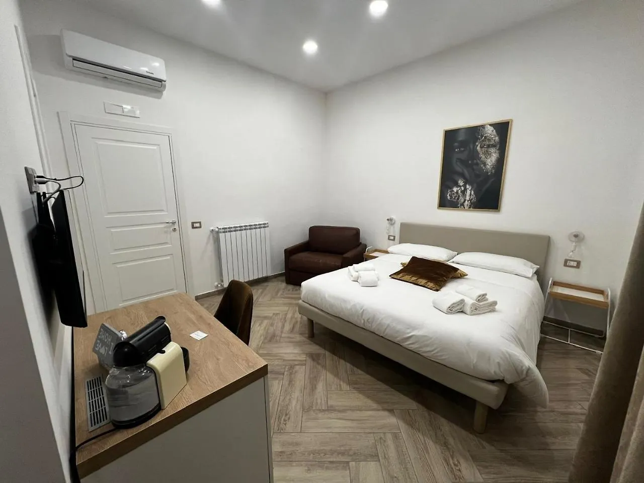 Bed and Breakfast Dimora Dei Decumani à Naples 0*,